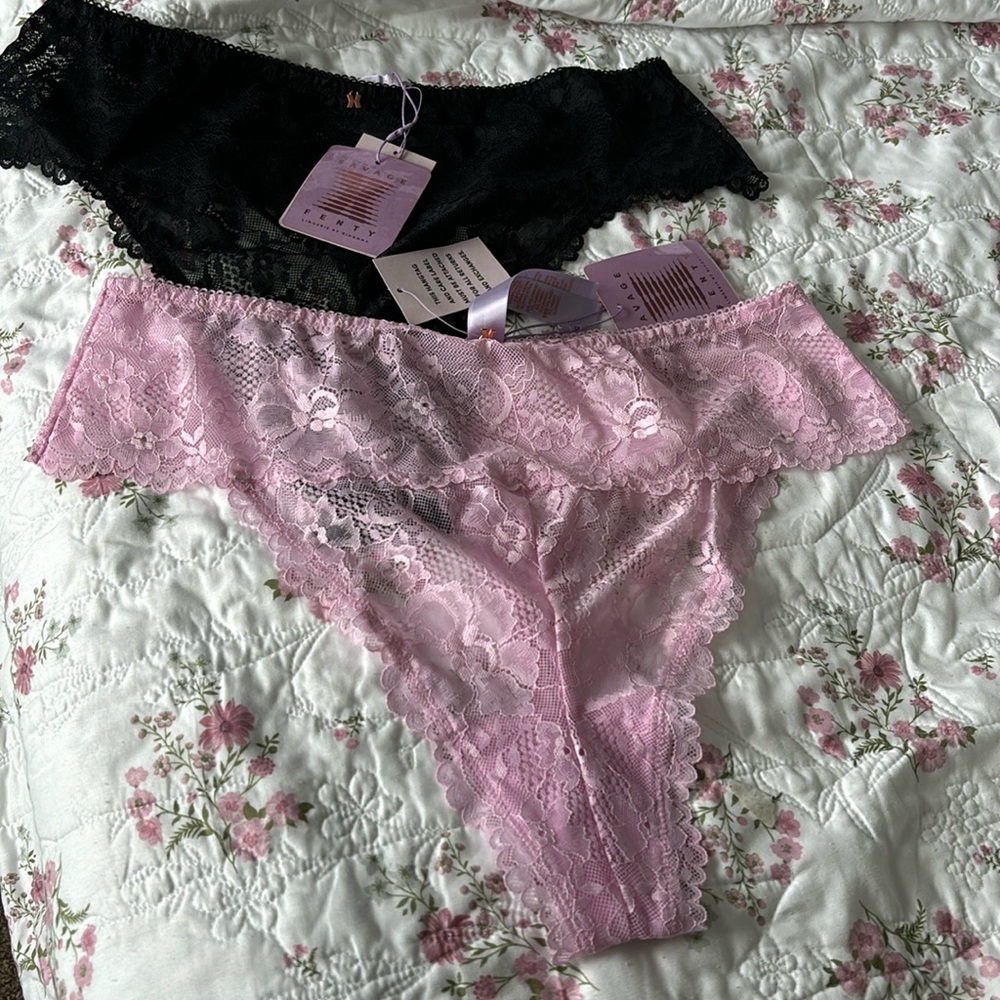 NWT Savage X Fenty lace panties in 1X